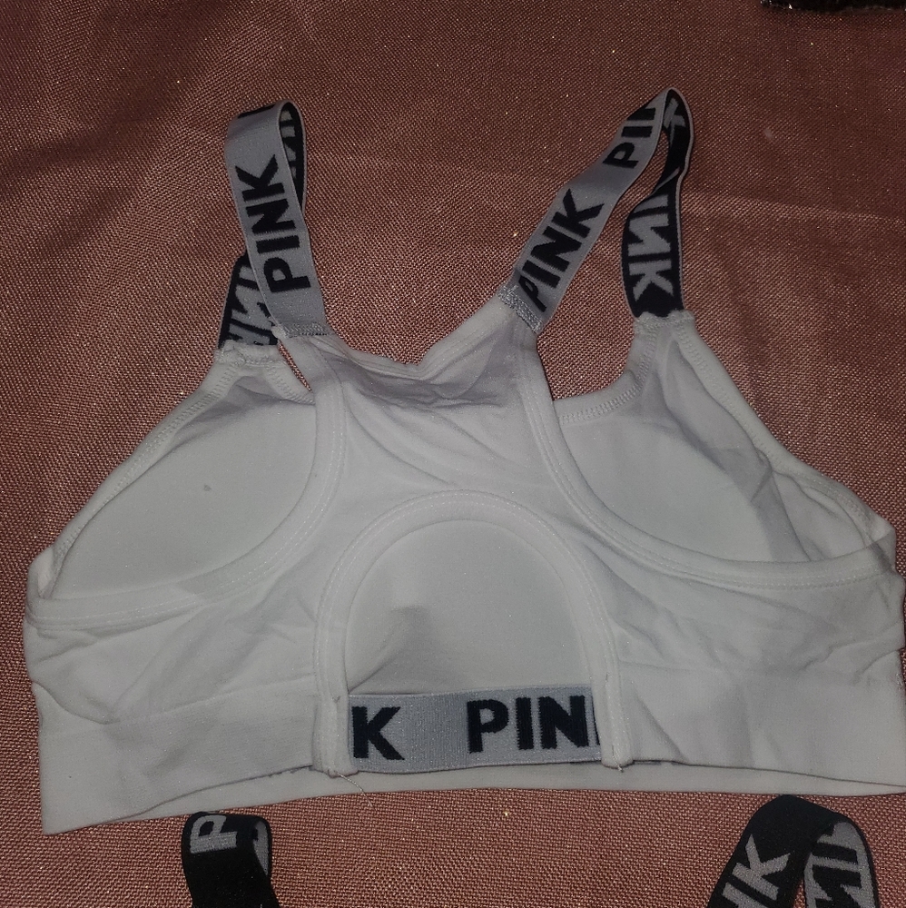 New 2 Women's Seamless Push Up Sports Bra, Push UP Bra with Padded and Strappy B - Picture 4 of 6